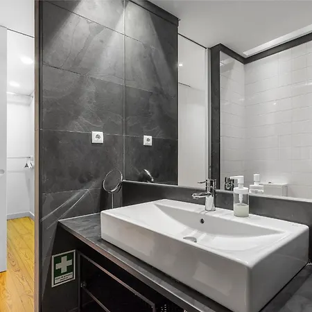 شقة Whome Boho-chic Santos Apartment: Industriais 7 Lisboa