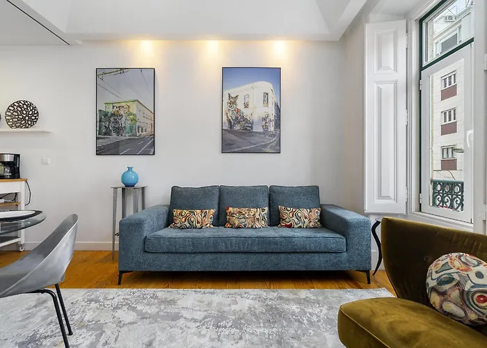 Whome Boho-chic Santos Apartment: Industriais 7 Lissabon