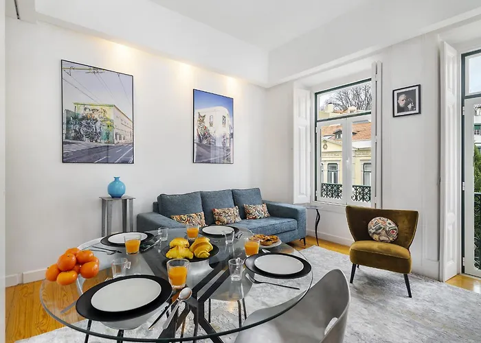 Whome Boho-chic Santos Apartment: Industriais 7 Lissabon